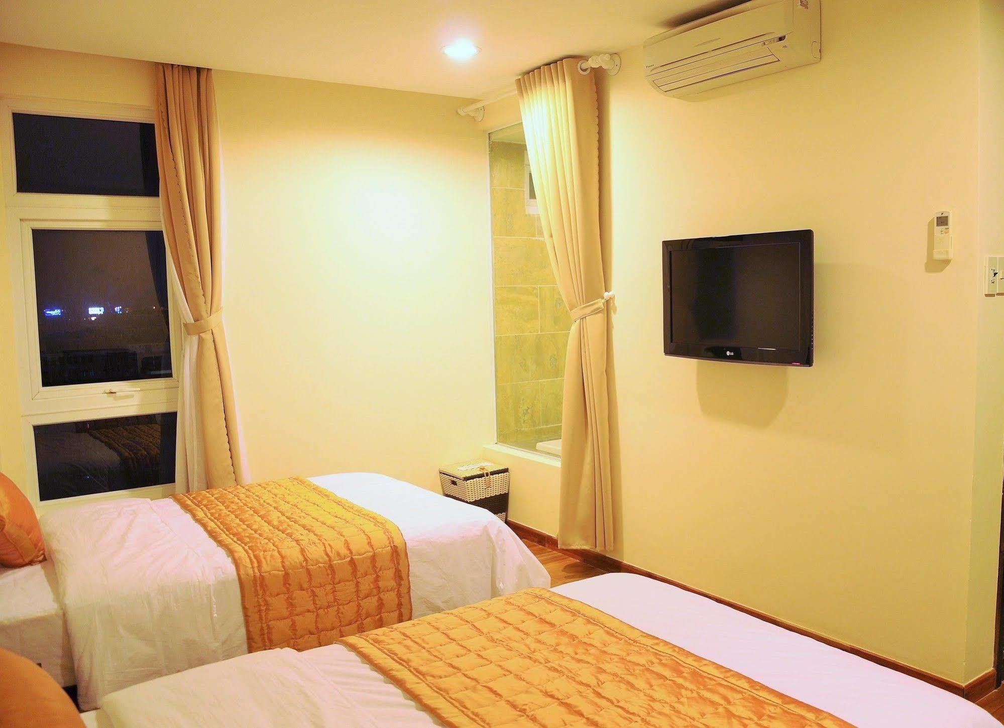 Khách sạn Tarasa 3*
