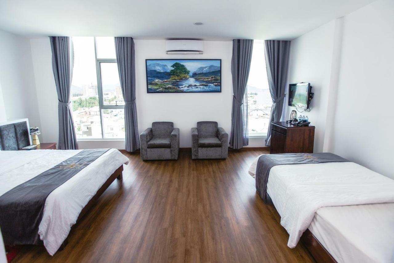 Tarasa Khách sạn 3*